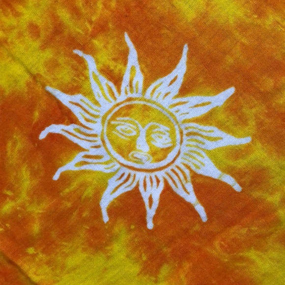 Vintage Sun Beach Sarong - Picture 6 of 12